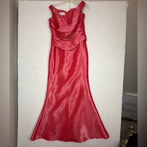 Private Label Occasion Coral Satin Gown Formal Prom Dress Size 14